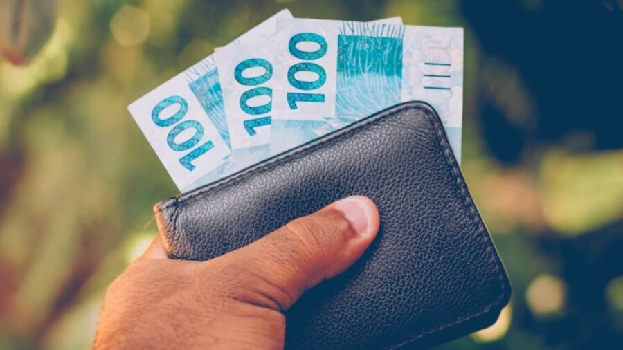 Antecipe seu 13º salário na Caixa: saques de até R$ 20 mil disponíveis