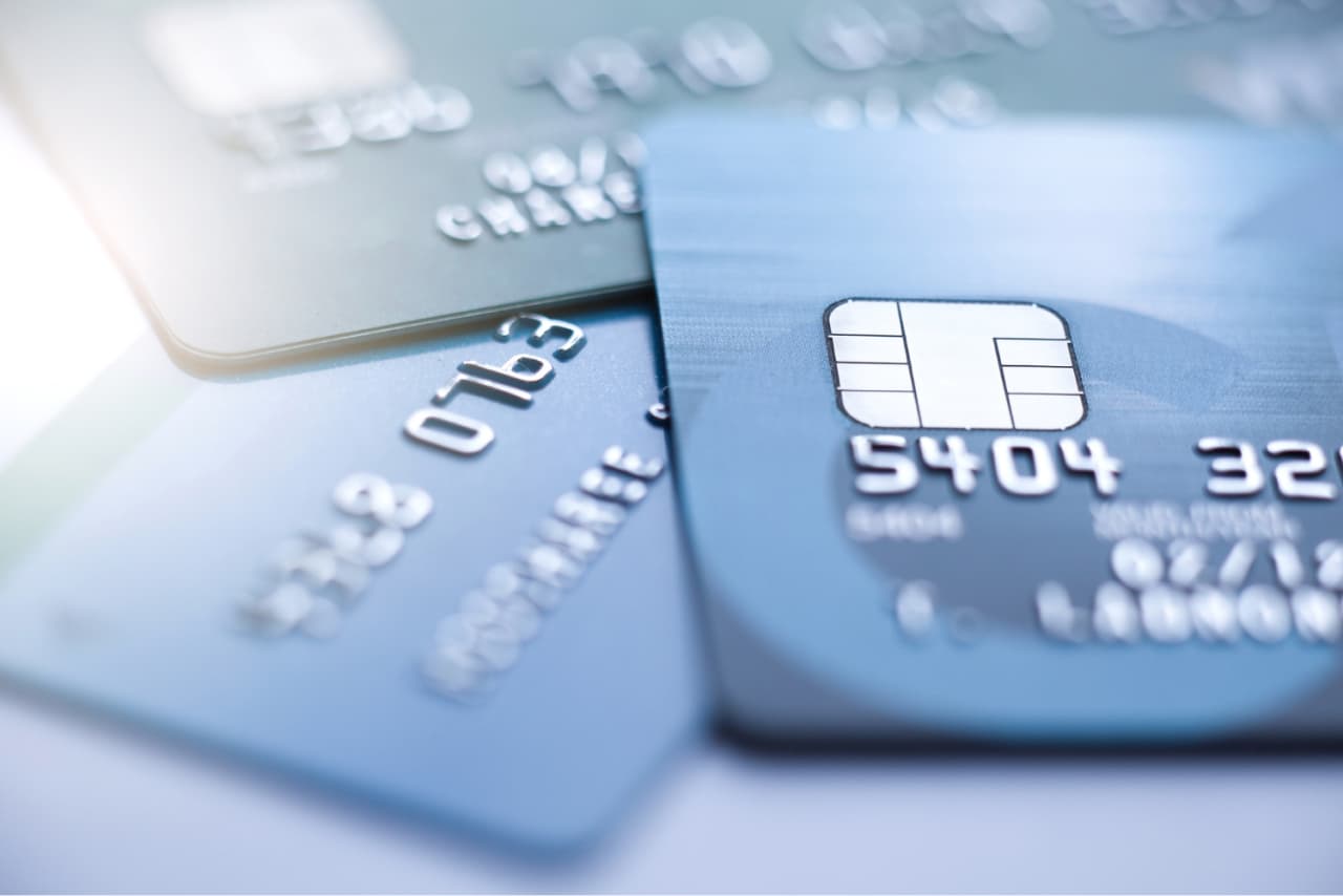 O que é e como funciona um cartão de crédito consignado?